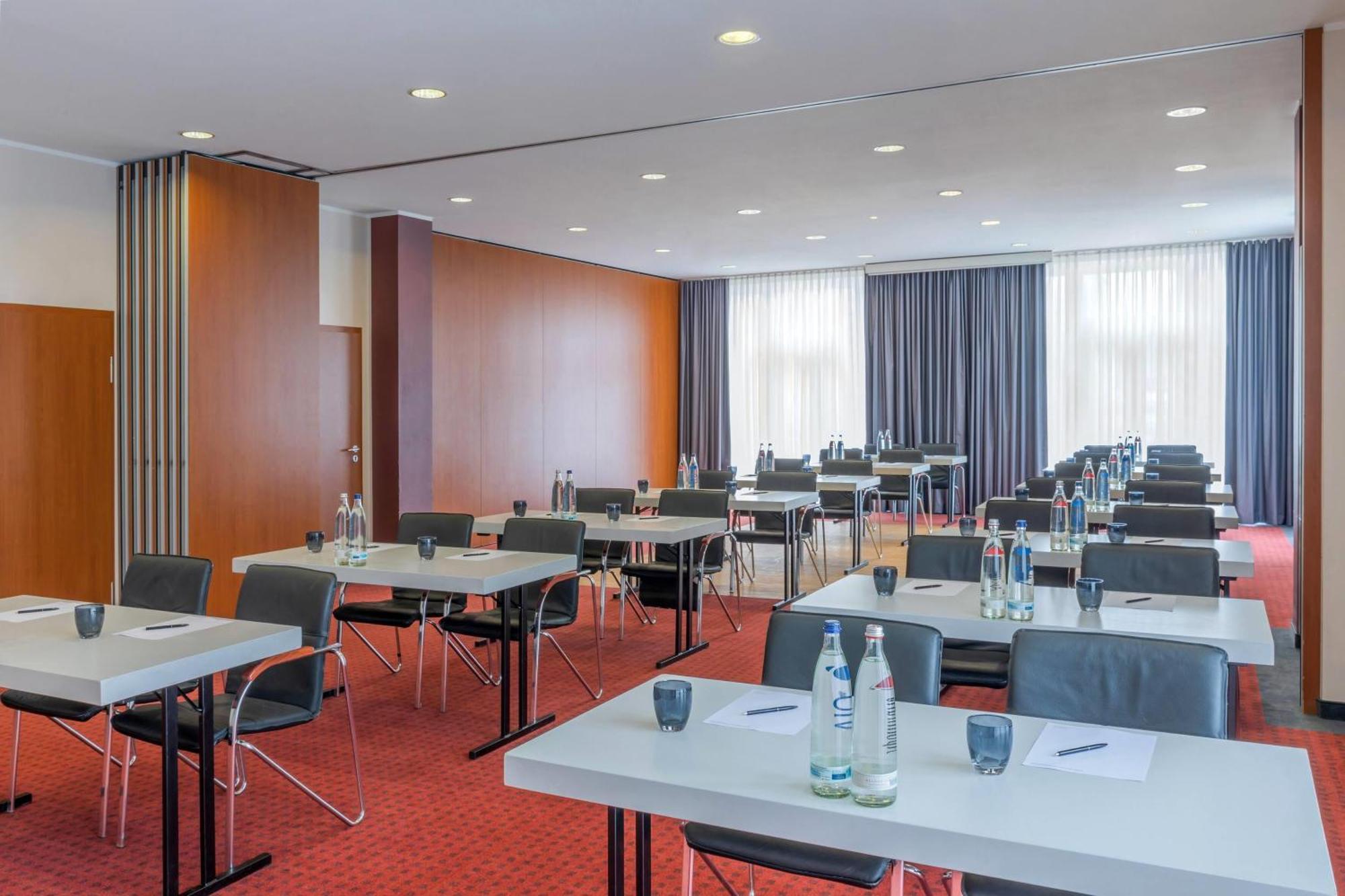 Hotel Muenster Kongresscenter Affiliated By Melia Екстериор снимка