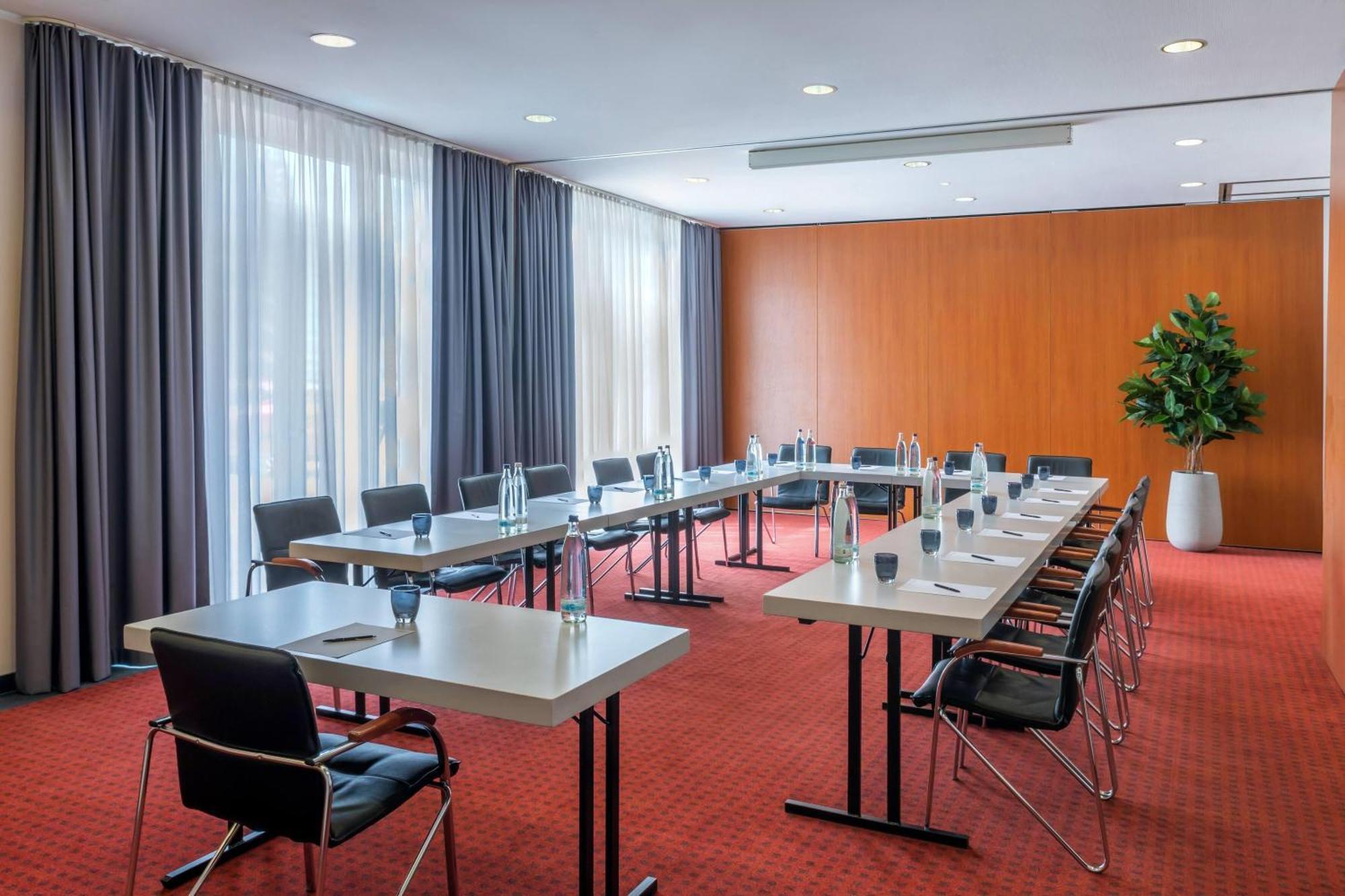 Hotel Muenster Kongresscenter Affiliated By Melia Екстериор снимка